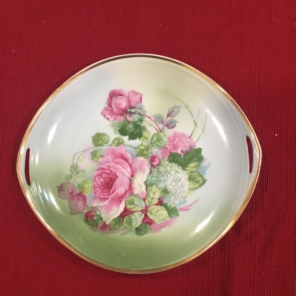 Painted dishes